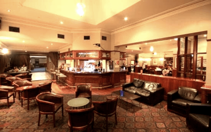 Timbers by the bar Customs House hotel Mid size